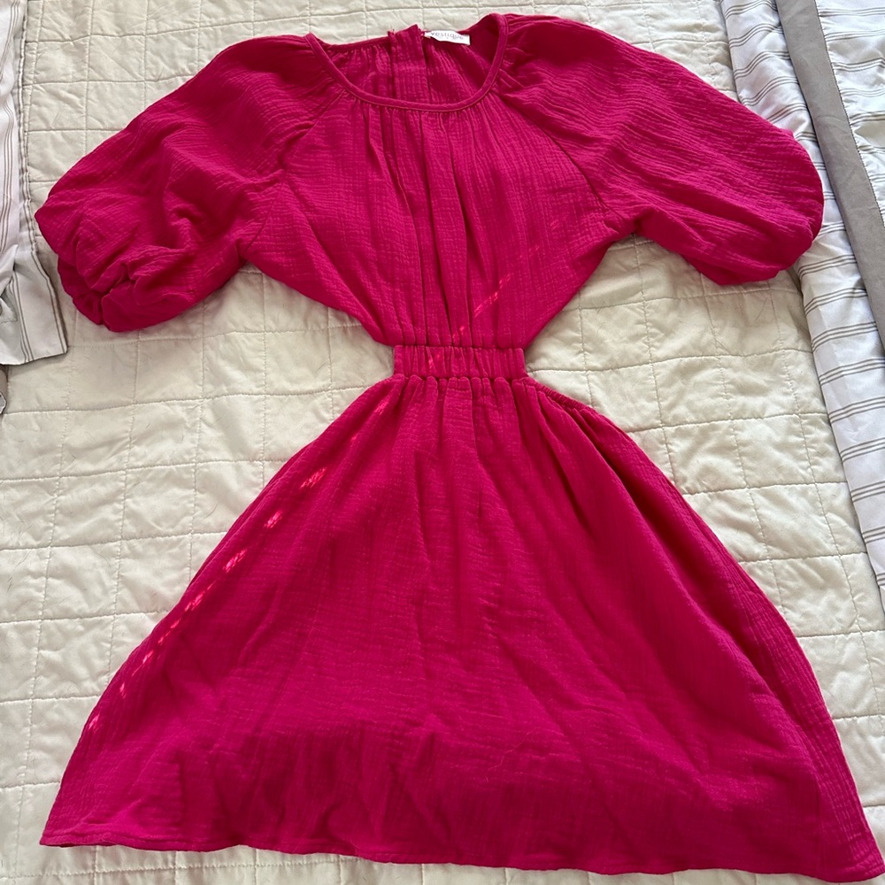 Hot pink mini dress from Vestique